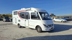 Bürstner Viseo i690G integrated motorhome for 4 people from 2014 