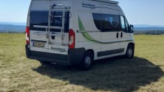 Olly 3.0 – Sporty bus camper - Bronckhorst Campers