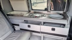 2-person Mercedes-Benz campervan from 2011