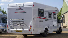 AK25 CXF – Zefiro 696 | Island Bed ideal for couples 