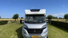 De luxe kampeerders  – 2-person Adria Coral 600SL Plus from 2020