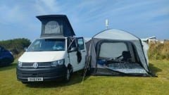 Explore One – ExploreCampers - 4 Berth VW T6 Campervan – Off-Grid Ready with Projector