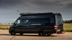 Black Prince – The Ultimate super high spec off grid adventure camper