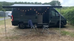 Suzy – 4p Fiat bus from 2020