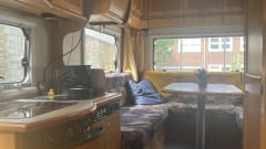 Obelix  – 4p Dethleffs alcove uit 2000