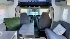 2p Chausson semi-integrated uit 2023