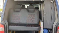 Blue Belle – Volkswagen campervan ready for fun!