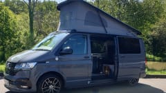 Noah – 4 berth VW pop top Campervan with heating and Insurance 