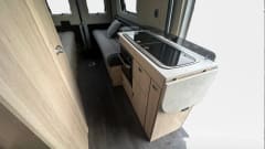 Eiriol – 2 berth Auto Trail  Expedition 66 (2024)