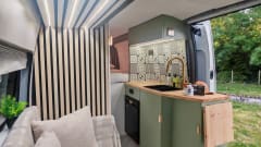 Bigfoot – Autobus Renault a 3 posti letto del 2017