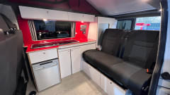 Rocket  – Volkswagon T6 Camper 