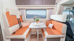 Familiecamper –  Renault alcove for 4-6 persons