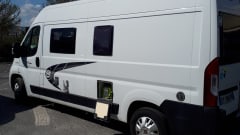 5P ingerichte bestelwagen