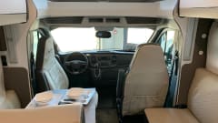 luxury ford benimar for rent bwjr 2021