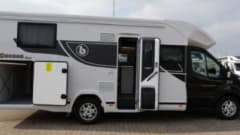 Nieuwe Benimar Cocoon 463 Black edition 
