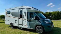 LYSEO CRUISER – SEMINTEGRALE BUESRTNER LYSEO TD 690 G - LETTI GEMELLI, GARAGE