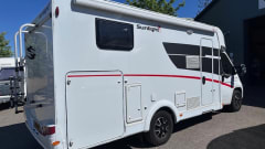 Camping-car semi-intégré automatique Sunlight 4 places à partir de 2021