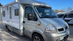 Bürstner Delfin 690, 2 person semi-integrated from 2005