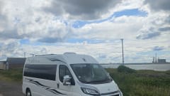 Carmella – 3 berth Peugeot boxer from 2015