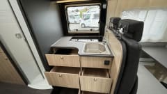 A75 SL – Wohnmobil SunLiving A75 SL Alkoven #Familienurlaub