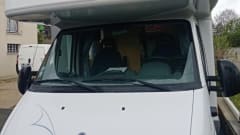 Freepouilles – Hymer C524