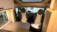 Little Sunny – 2 berth Sunlight V60 Adventure Edition