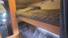Pracilla  – 6 berth Ford alcove from 2006