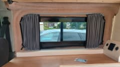 Freddy the Campervan – Freddy the Campervan – Cosy Quirky Van for Two Near Glasgow