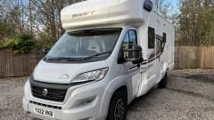 476 VKB – 2-6 Berth Swift Edge 476 VKB