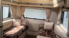 "Ziggy" – 6 berth Peugeot Motorhome