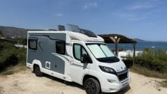 Rent & Drive! – 2 berth Peugeot Compact motorhome 2018
