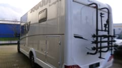 Billy – Hymer Carado with length beds, very suitable for tall people
