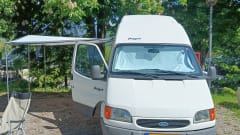 De Bobbel – Ford Nugget West Falia Bus Camper
