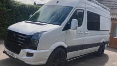 Camper for outdoor enthusiasts - Mountain or Road Biking, Surf Wagon
