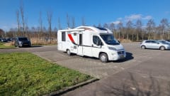 4p Bürstner camper 2016 KM FREE!