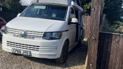 Chopsey – VW-Campingbus mit 4 Schlafplätzen aus dem Jahr 2016