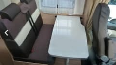 H-type – Sunlight camper semi integraal uit 2024