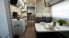 8p McLouis alcove uit 2025