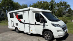 Bürstner 2015, 6.99, luxury and complete inventory