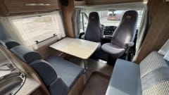 Carado  – Carado T448 5p semi-integrated from 2014