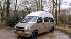 Calimero – 4p Volkswagen bus uit 1993