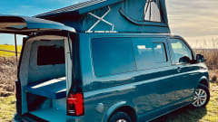 VW T6.1 Transporter with heater(great for the winter getaways!)