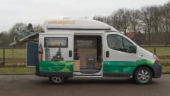 Type 4 – Compact bus camper with a large bed