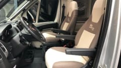 ADRIA Matrix SBC 670 - 50 jaar Silver Collection – "My camper is my castle" READY TO GO EVERYWHERE YOU NEED TO GO