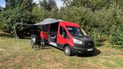     Rocco 🌿 | Gezellige camperbus voor 2  klaar voor avontuur