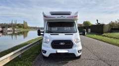 Nomad 1 – Ford semi-integraal 170pk automaat