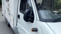 Elenor – Elenor, Ducato Clipper, 6 berth 6 belt on a normal car licence