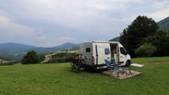 2p sfeervolle buscamper (Renault Master)