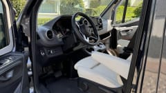 Hogan – 4p Mercedes Hymer 4x4 - 2023