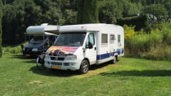 Pandabeer. – Unieke rust gevende Familie camper 4p